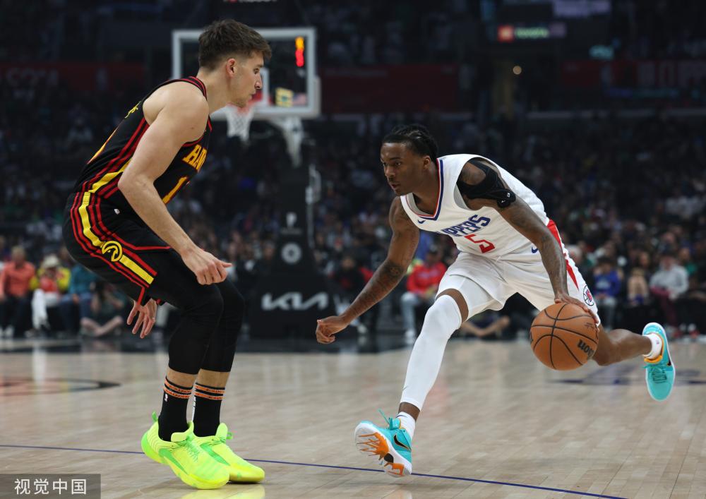 星杀出重围 星杀出重围