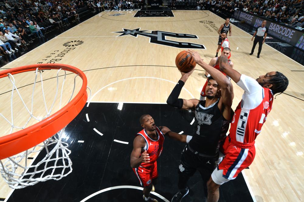 切入禁区完 切入禁区完